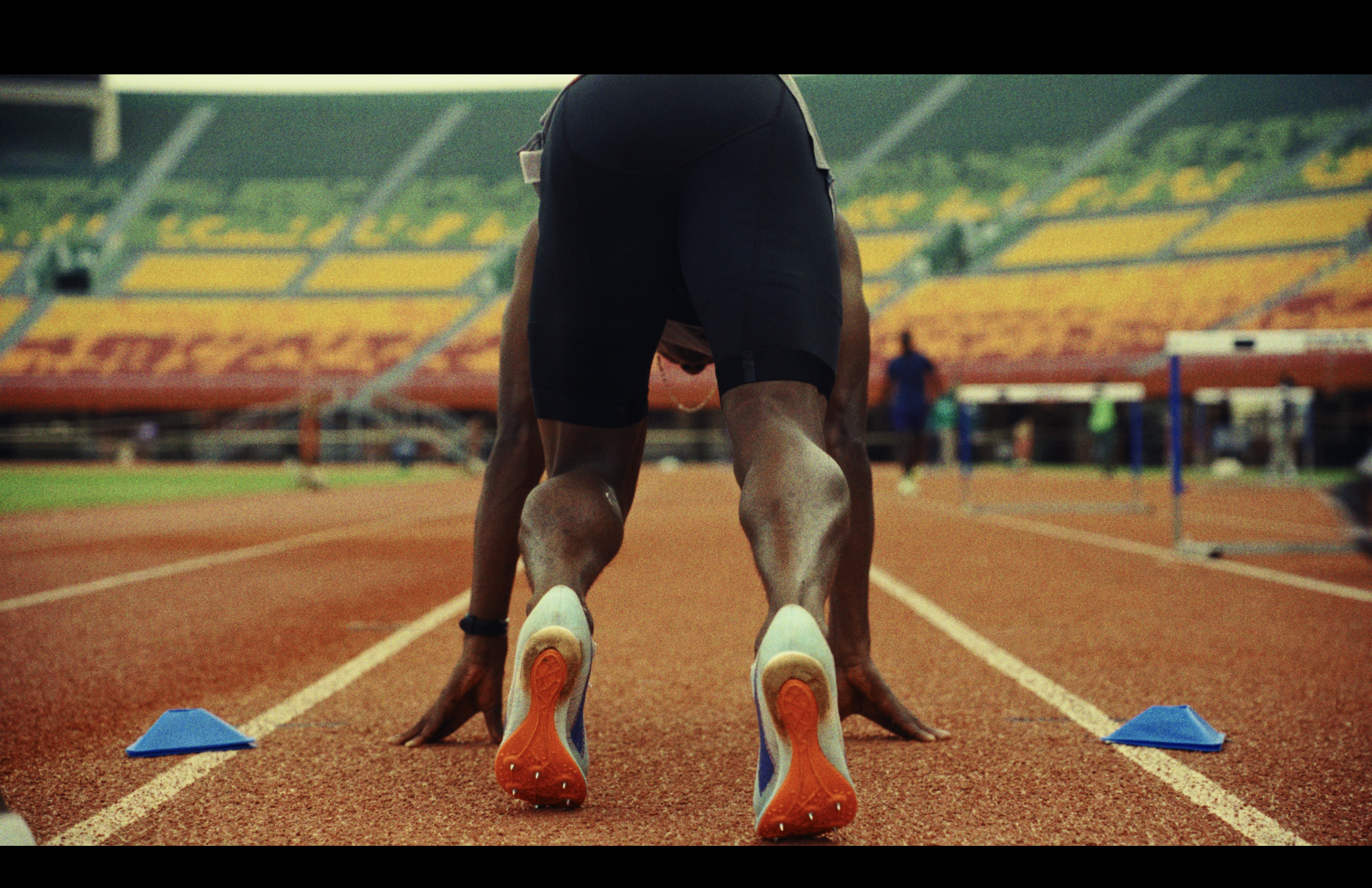 PAU Foundation - Athlete in starting blocks
